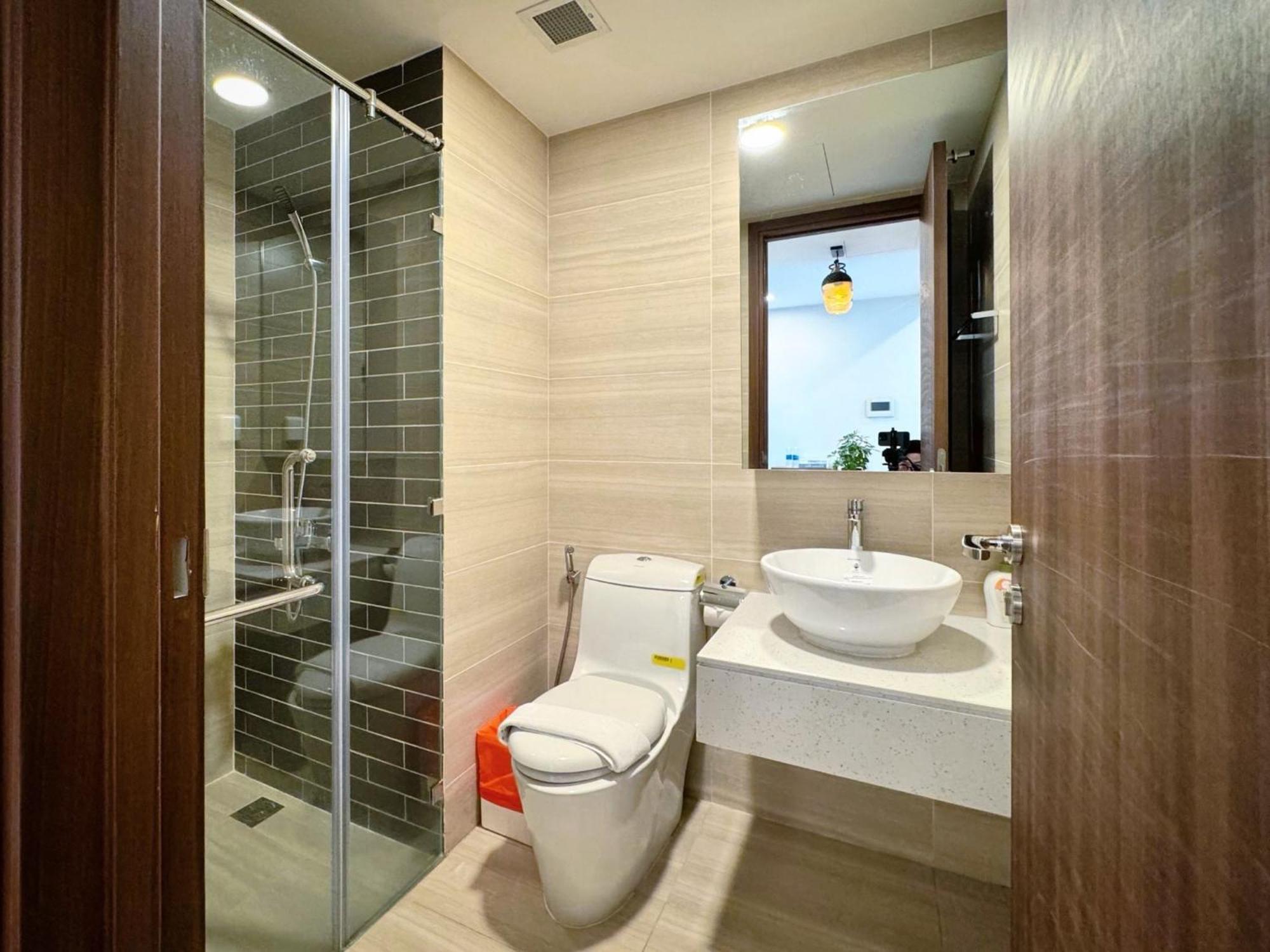Yu Stay Lux And Cozy 2Bedrs In Soho Residence Near Bui Vien Walking Street Cidade de Ho Chi Minh Exterior foto